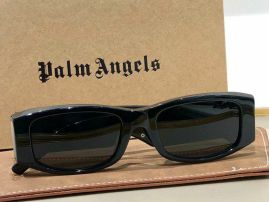 Picture of Palm Angels Sunglasses _SKUfw45925069fw